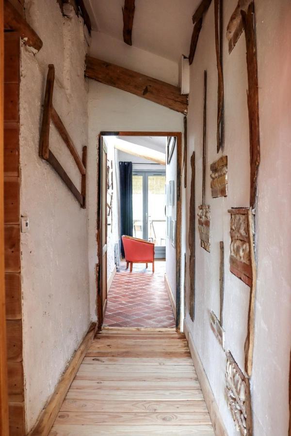 Hotel Le Moulin De Chamambard Saint-Denis-les-Bourg Exterior foto