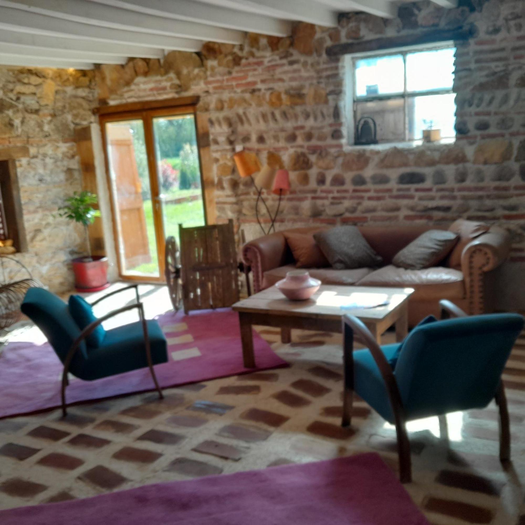 Hotel Le Moulin De Chamambard Saint-Denis-les-Bourg Exterior foto